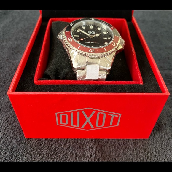 Men’s Watch - Picture 2 of 8